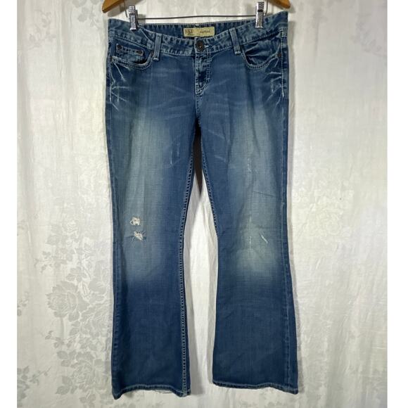 BKE Jeans 30x31.5 Sabrina Low Rise Flare VTG Y2K Distressed Blue Denim Buckle - Picture 1 of 12